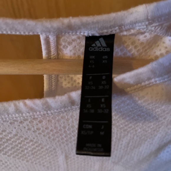 Open Back Short Sleeve Burnout Tee - Picture 4 of 4